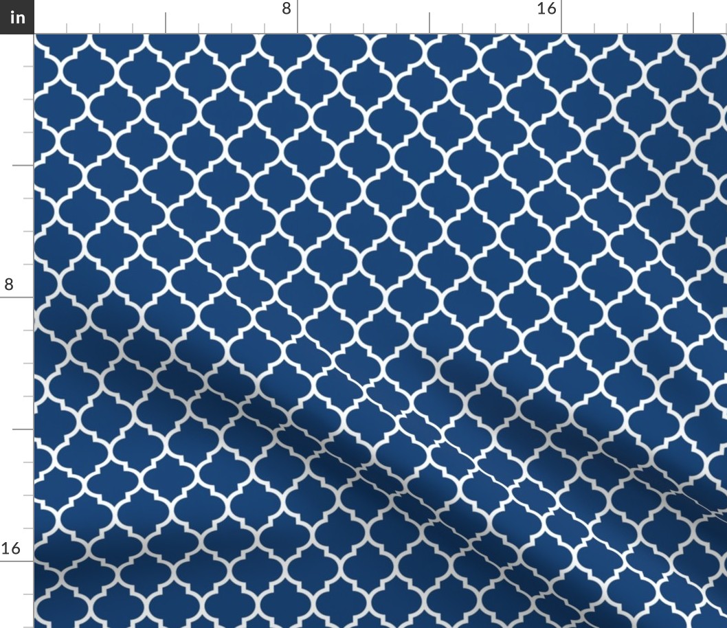 moroccan quatrefoil lattice in egyptian blue