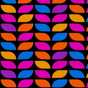 Geometric Pattern: Leaf: Lucinda Black (large version)