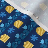 Scandinavian floral bonbons dark blue