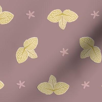 Tri-Leaf Pink _ Beige Papercut Pattern