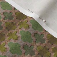 Architectural Quatrefoil Faux Velvet Sheen — Gold and Green
