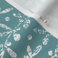 Winter Mistletoe White and Teal