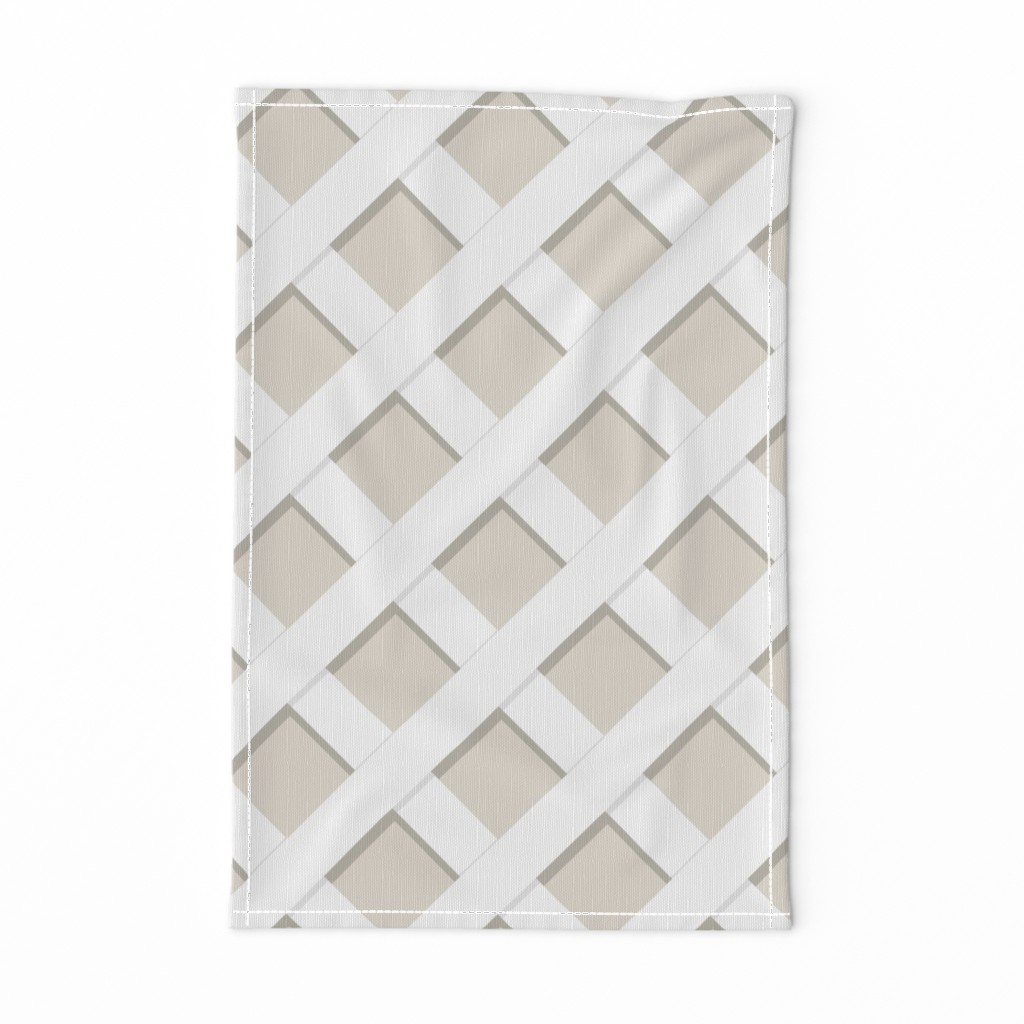 REVERSE Pale Oak LARGER DIAGONAL TRELLIS copy