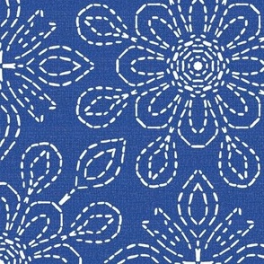 Running Stitch Look Kaleidoscope White Posies on Dark Blue Linen Look