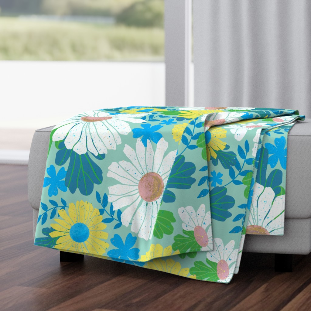 Splatter Daisies - Yellow+Blue on Mint (large)