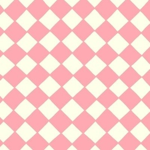 Checkered in pink and cream - "large"