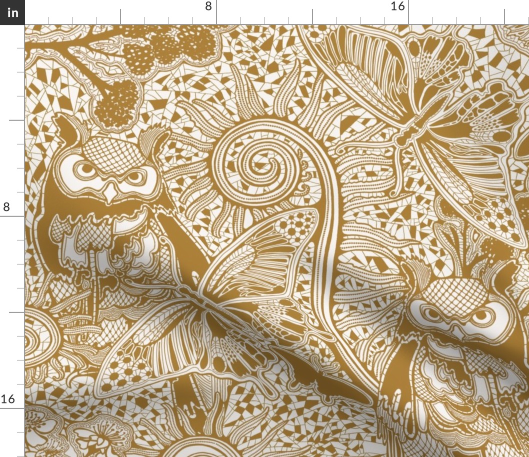 Monochrome Magic Lace Ochre