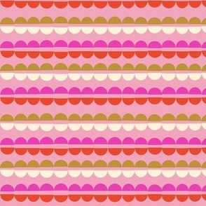 Popcorn Strings (Pink) || cut paper garland stripes
