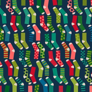 Mismatching (christmas) socks dark blue green red teal 9 inch