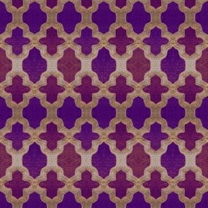 Shimmery Quatrefoil, Faux Metallic Berry Purple