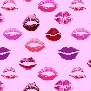 Lipstick Kissy Lips on Pink