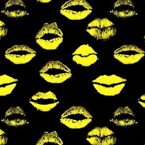 Neon Yellow Kissy Lips in Black