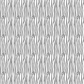Wobbly Lines - Black and White