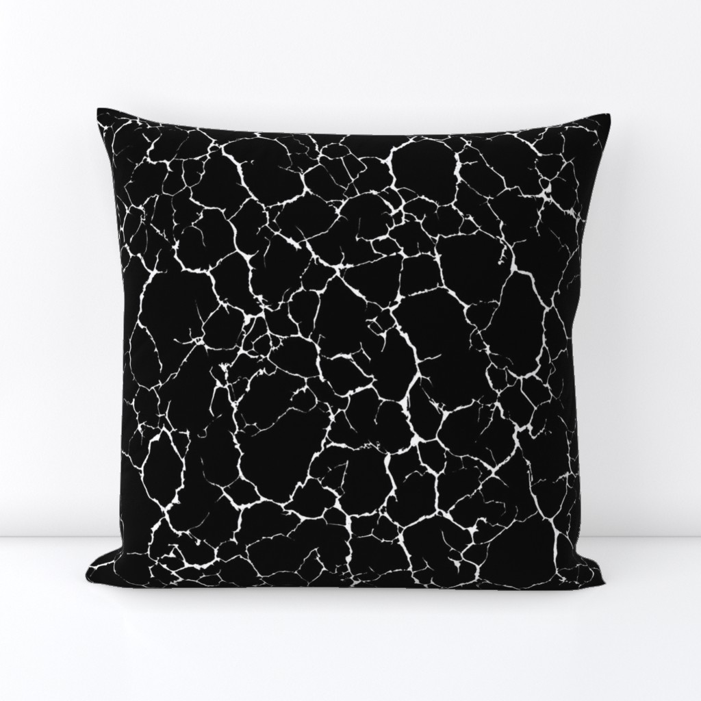 Kintsugi Cracks - Large Scale - Black and White - Crackle Faux Textures Shatter Batik