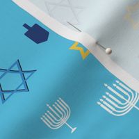 Hanukkah2019_symbols_light_blue_scattered_seaml_stock
