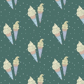 Ice cream cones - medium