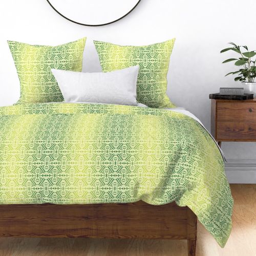 Art Deco Gradient Pattern on Green / Medium Scale