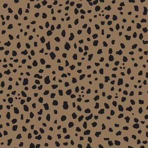 Spotted animal 2 color _CARAMEL