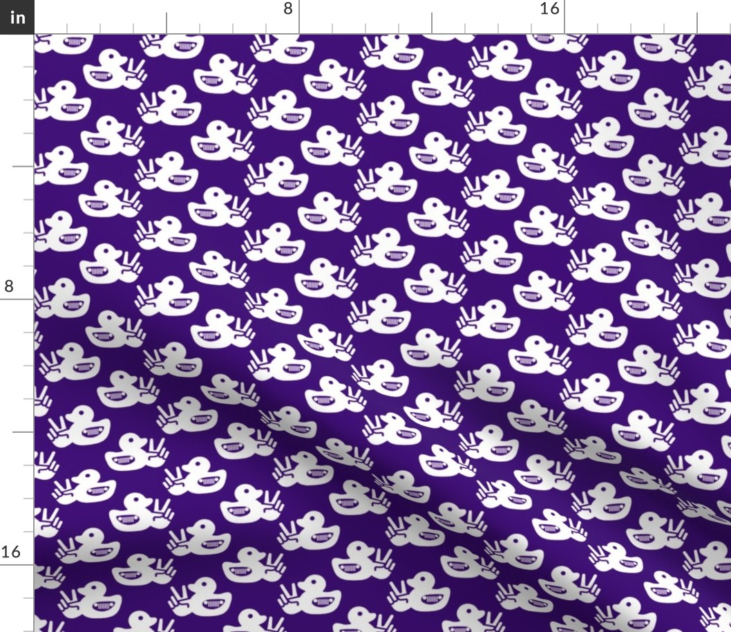 Duck and Wave, purple/white
