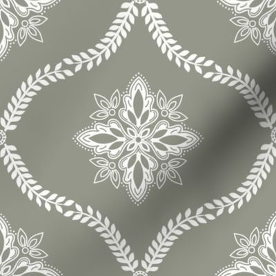 Oakleigh Bandana Medallion: Foggy Sage Ogee Medallion