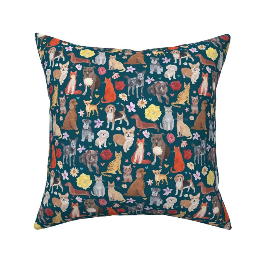 HOME_GOOD_SQUARE_THROW_PILLOW