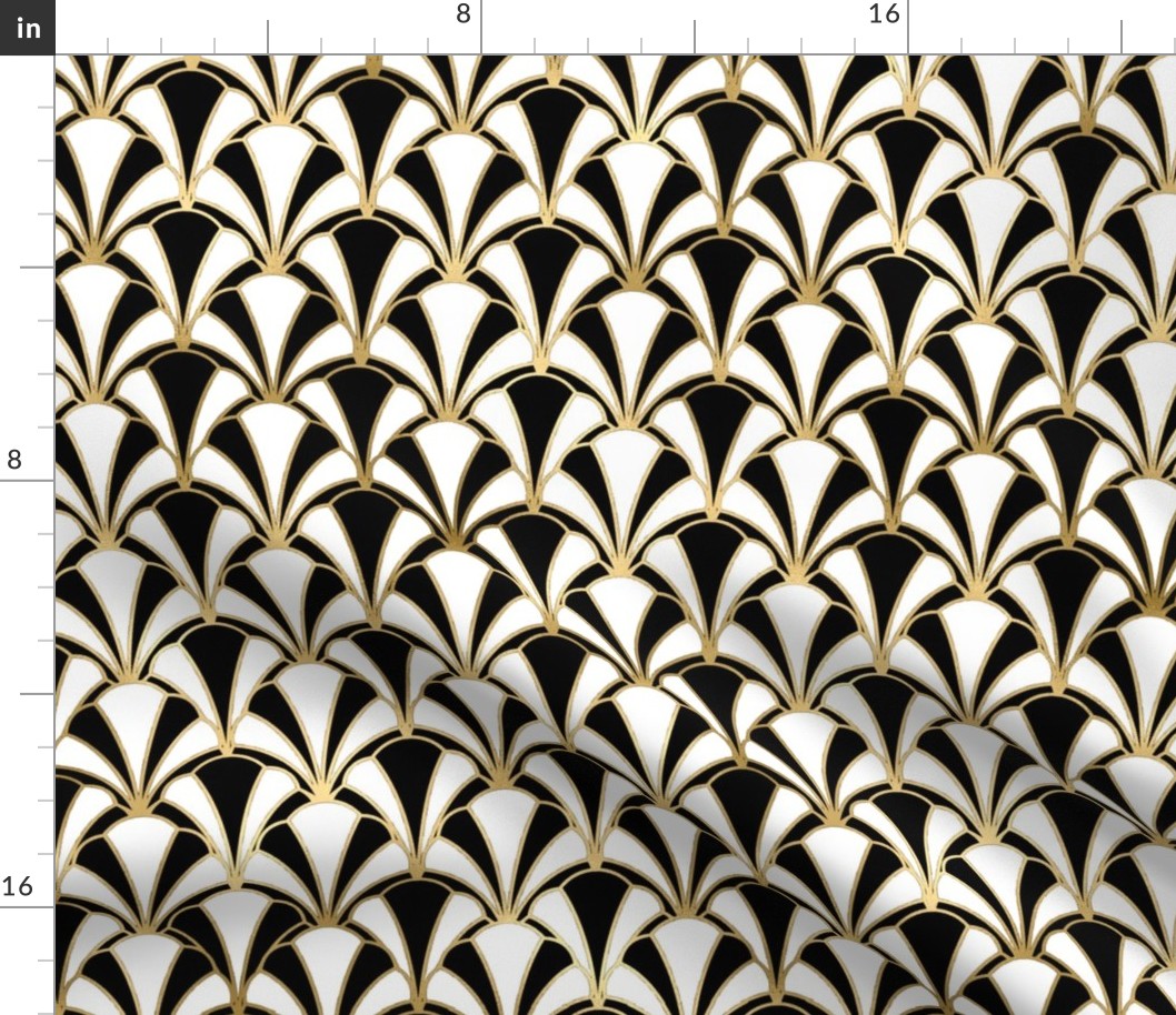 Scallop Shells in Black and Gold Art Deco Vintage Foil Pattern