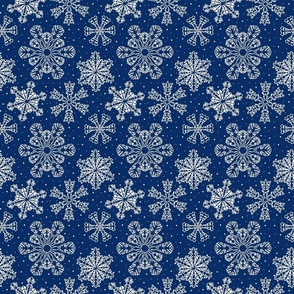 Lacy Snowflakes 6x6 blue