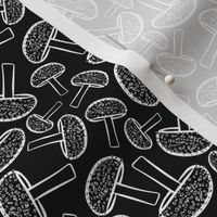 Black and White Mushroom Pattern - Small Scale Ditsy
