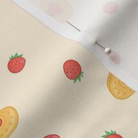 Ditsy Strawberry Cooky / Small