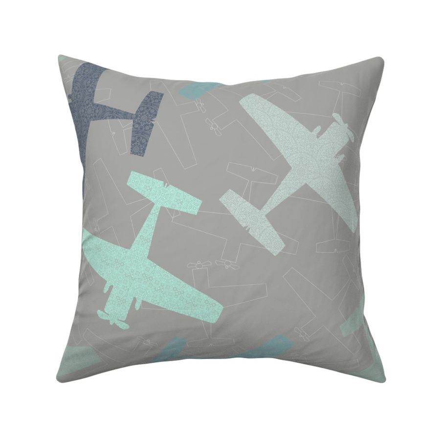 HOME_GOOD_SQUARE_THROW_PILLOW