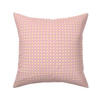 Dotty Daisy Basket Weave