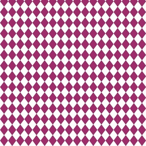 Small Berry and White Diamond Harlequin Check Pattern