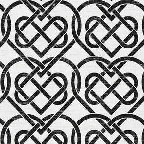 medium valentine lattice heart in charcoal