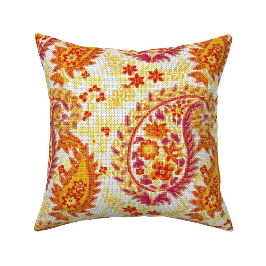 HOME_GOOD_SQUARE_THROW_PILLOW