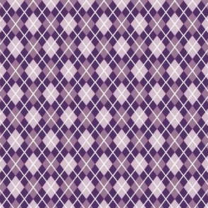 Small Scale - Argyle - Various shades of purple with white diagonal lines