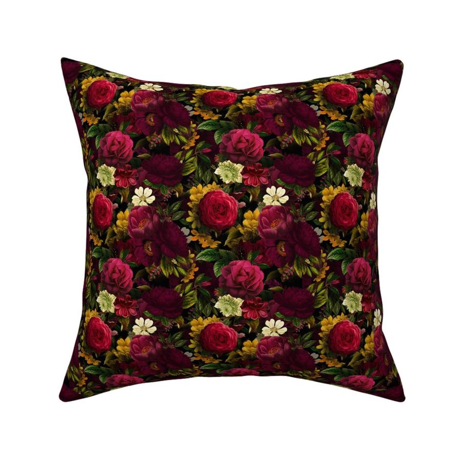 HOME_GOOD_SQUARE_THROW_PILLOW