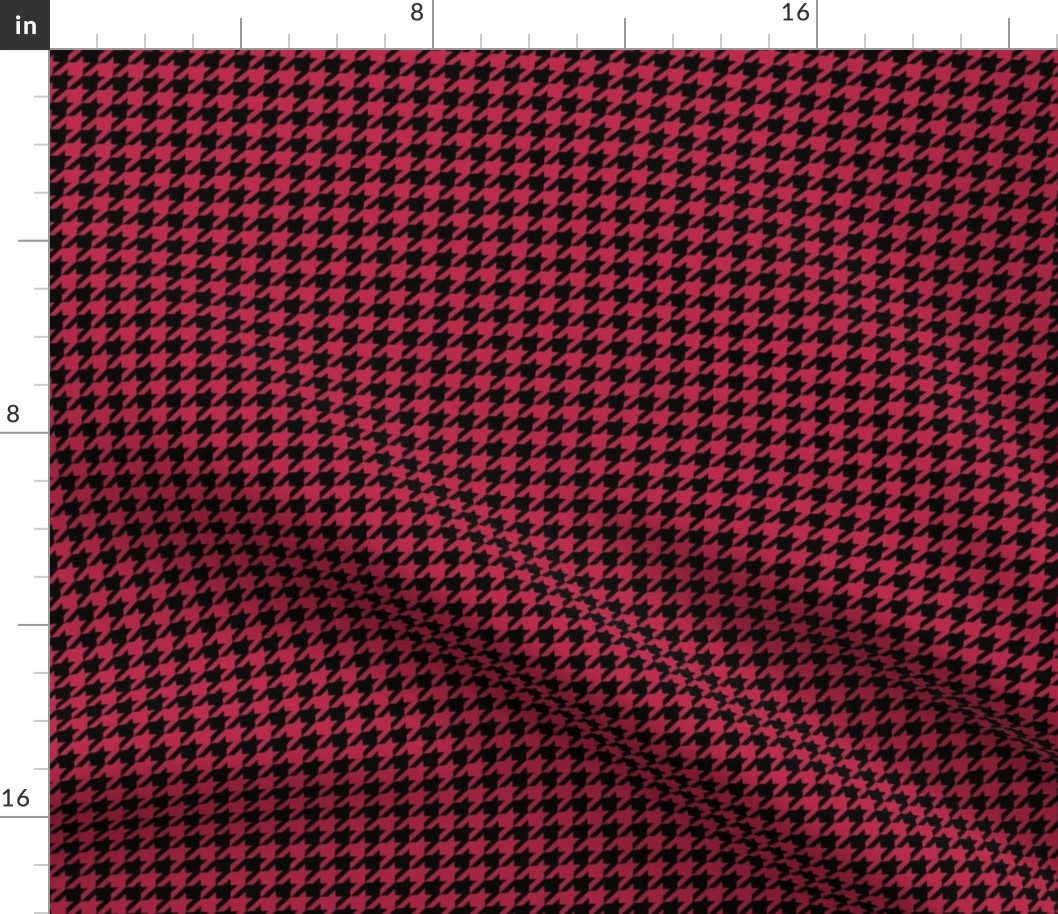 Small Scale Viva Magenta Houndstooth on Black Pantone Color Of The Year 2023