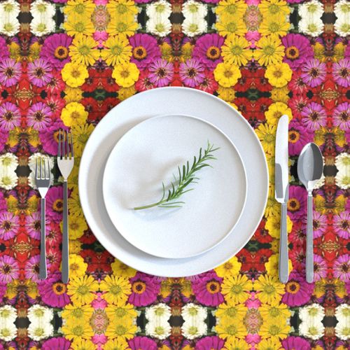 HOME_GOOD_RECTANGULAR_TABLE_CLOTH