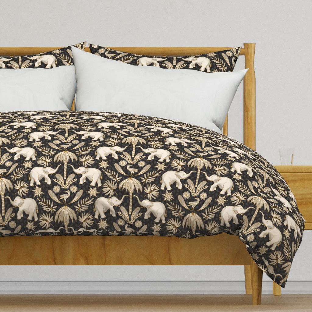 Elephant Love - Large - Neutral