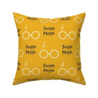 snuggle muggle wizard glasses - curry