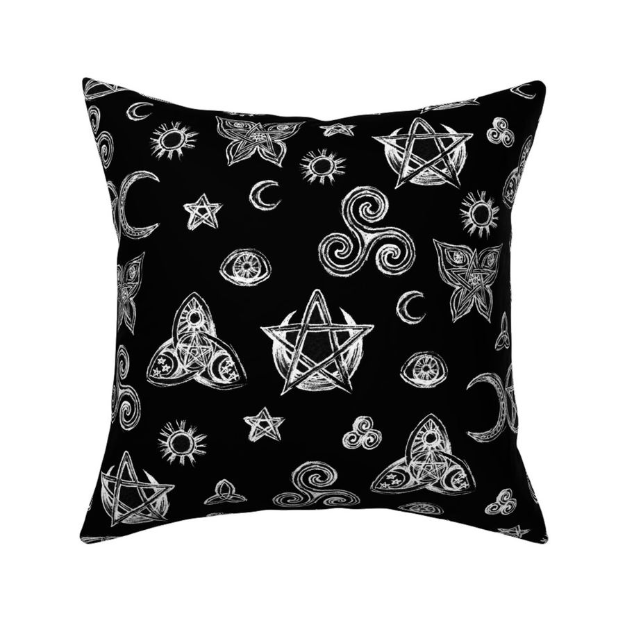 HOME_GOOD_SQUARE_THROW_PILLOW