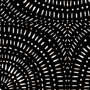 Circles / big scale / white black organic handdrawn symmetric lineart pattern design 