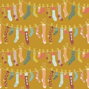 Spring Socks Clothesline, Mustard