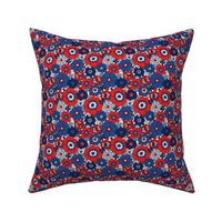 Retro Fourth of July Floral Bright - XS Scale