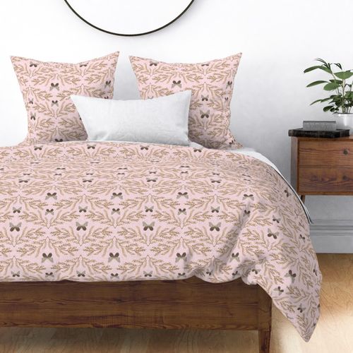 1503 T large - Moth Damask - Pink Haze Linen