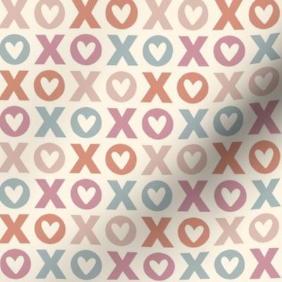 XO Hugs and Kisses - Cream/Mauve, Medium Scale