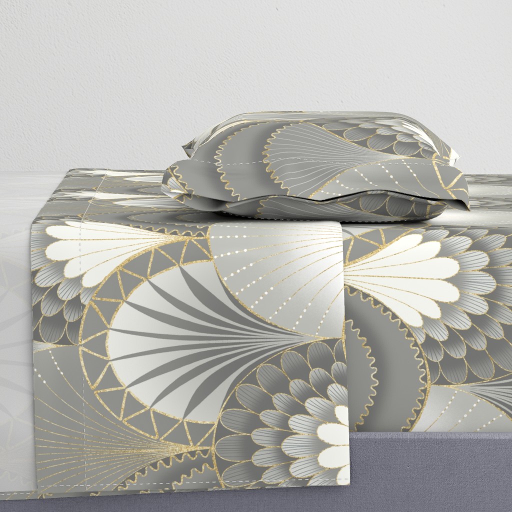 Platinum Grey and Gold Art Deco Scallop / Jumbo Scale