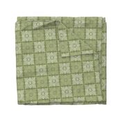 4 inch square Palaka Ulu Quilt on Sage