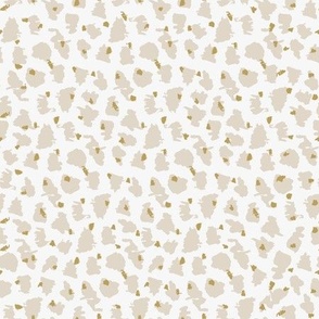 Creamy Beige Panther Big Cat Vector Seamless Pattern