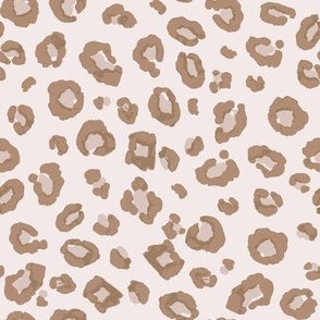 Tan Cream Leopard